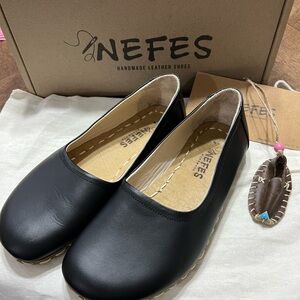 Black Leather Flats Rounded Toe Low Profile